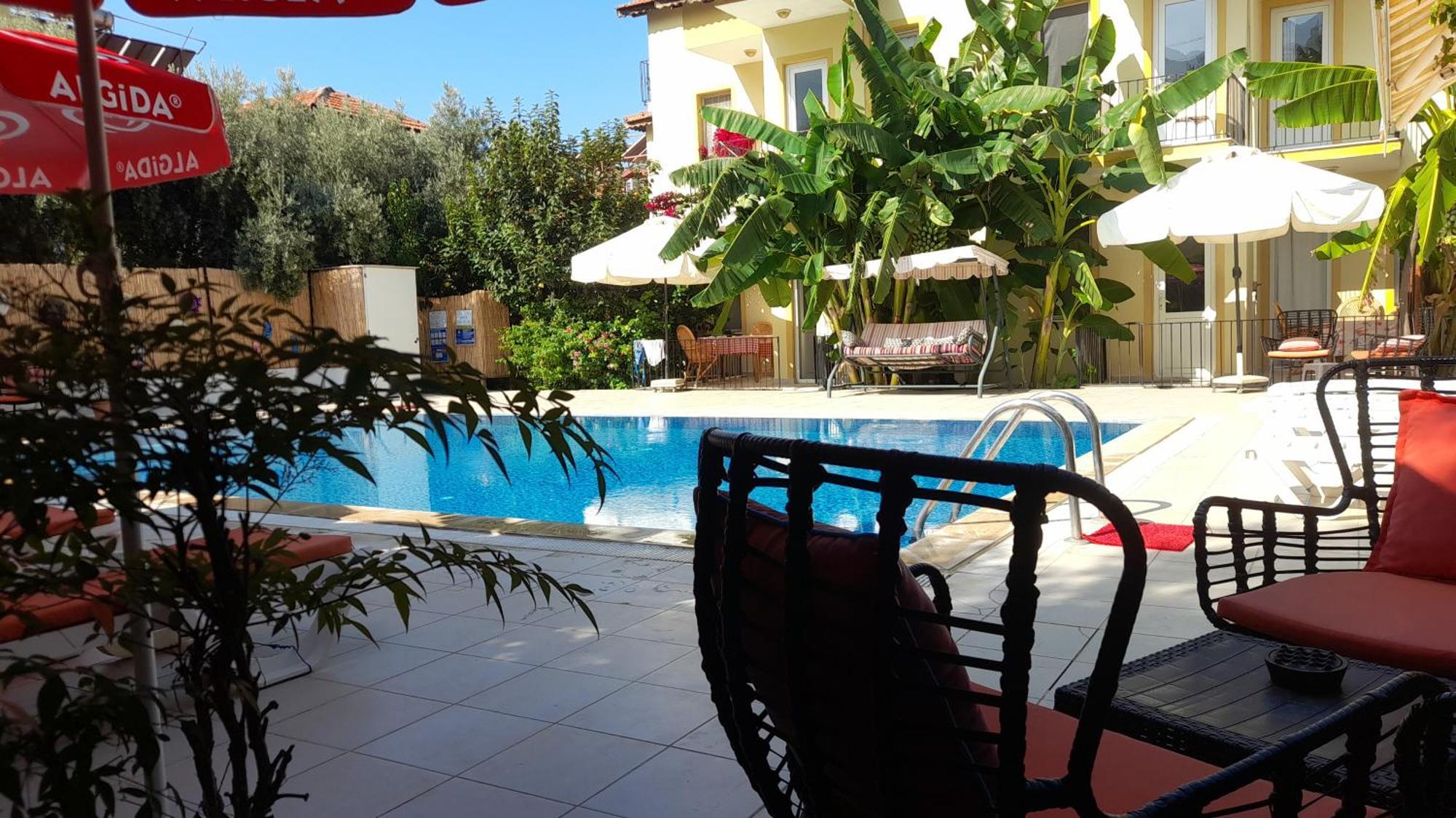 אולודניץ Sarihan Apart Otel מראה חיצוני תמונה