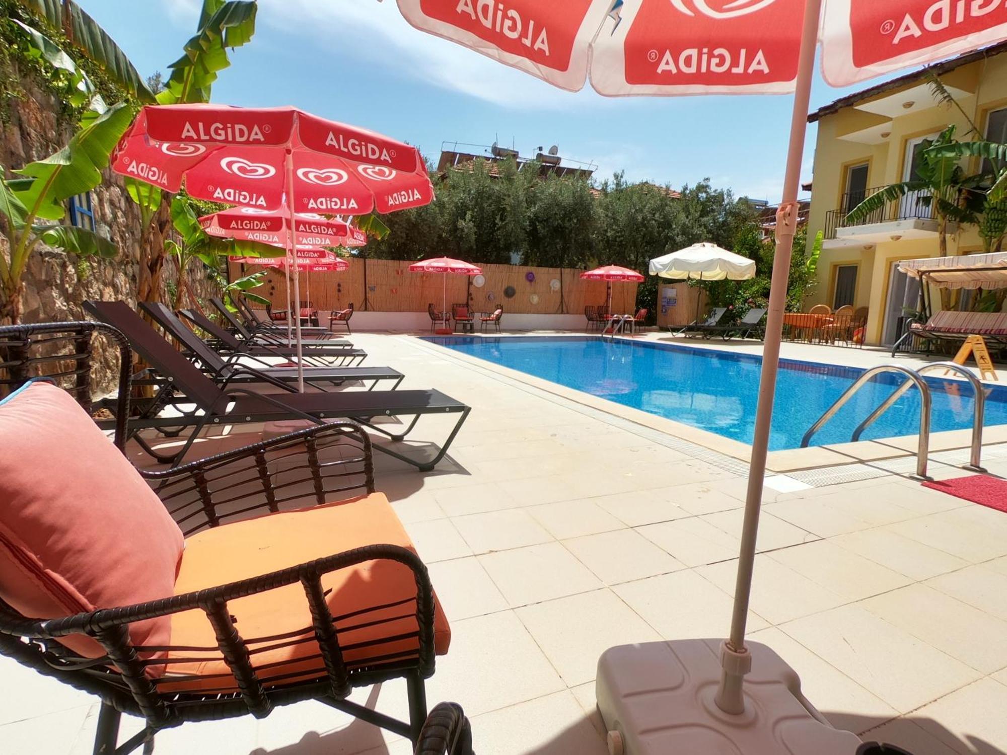 אולודניץ Sarihan Apart Otel מראה חיצוני תמונה
